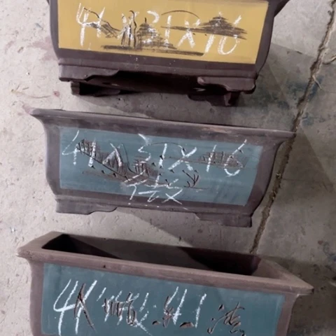 100-3。 微瑕。