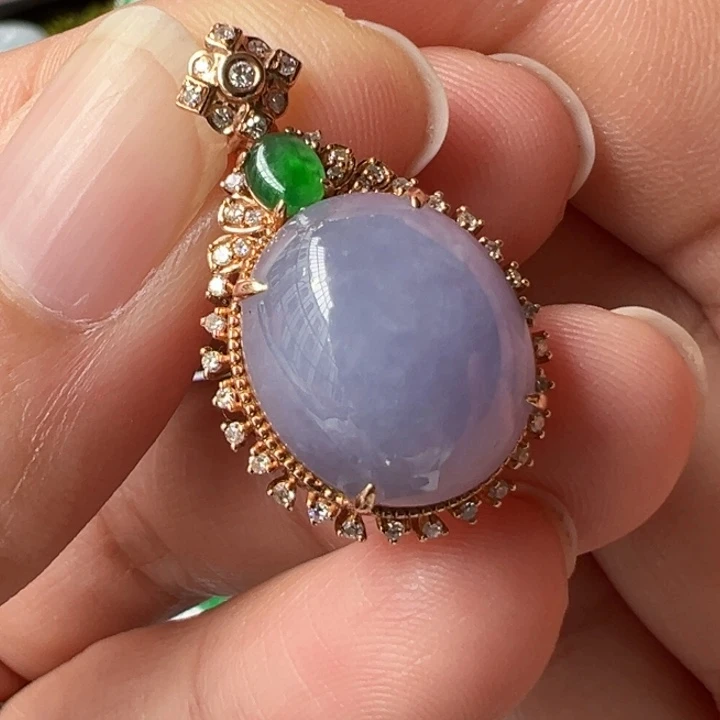 翡翠18K金镶嵌颈饰翡翠翡翠