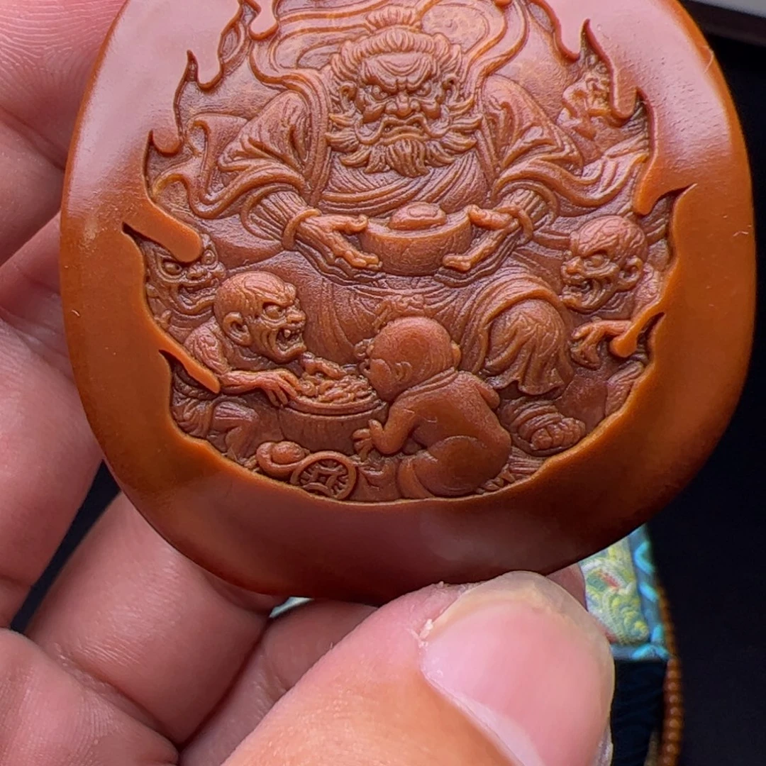猴头核桃吊坠喔卡罗达