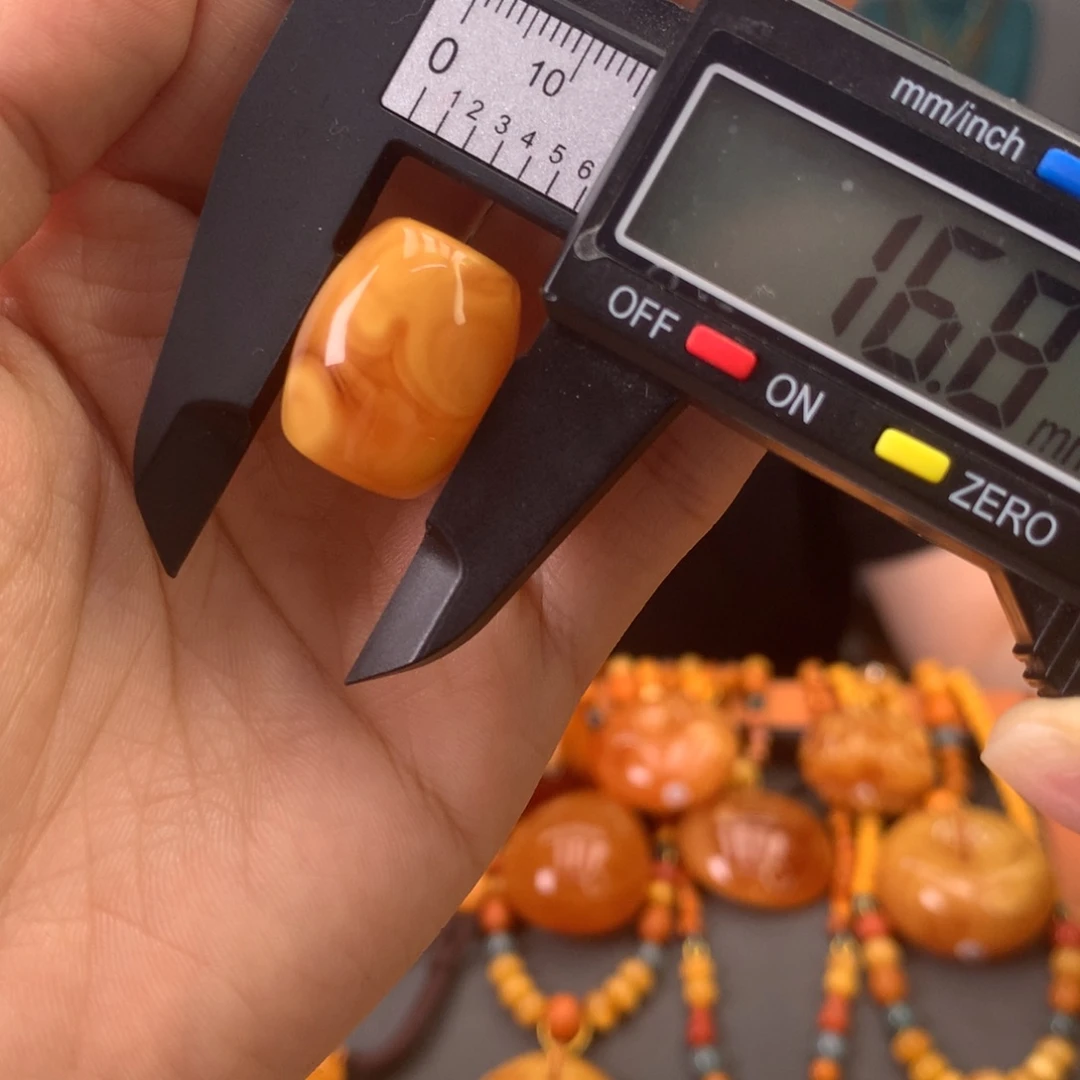 蜜蜡吊坠(不含链)未镶嵌天然