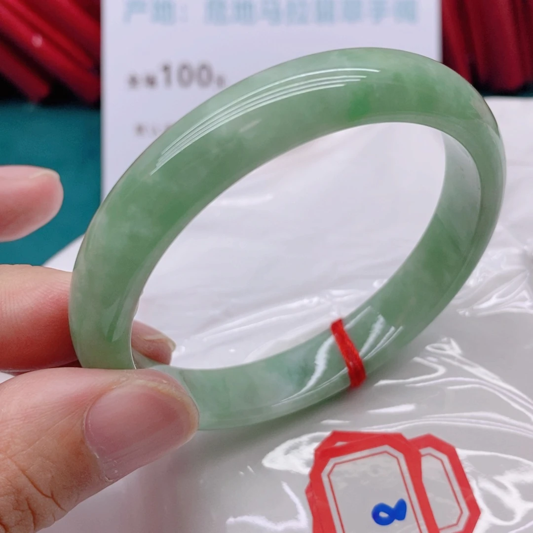 翡翠手镯未镶嵌*️****08888888888