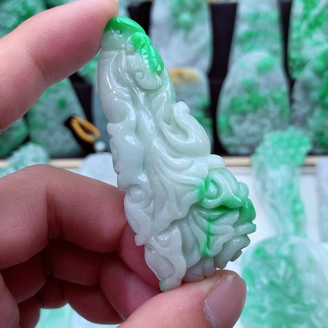 翡翠未镶嵌颈饰翡翠吊坠