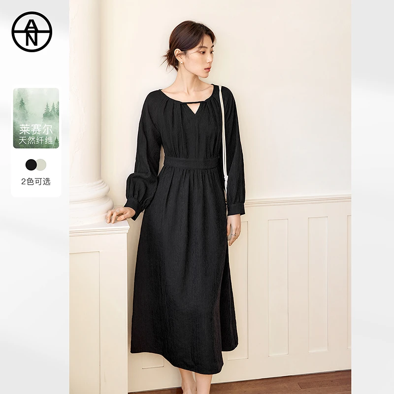 AN大码女装法式赫本风黑色长袖连衣裙胖mm设计感气质收腰裙FOQ006
