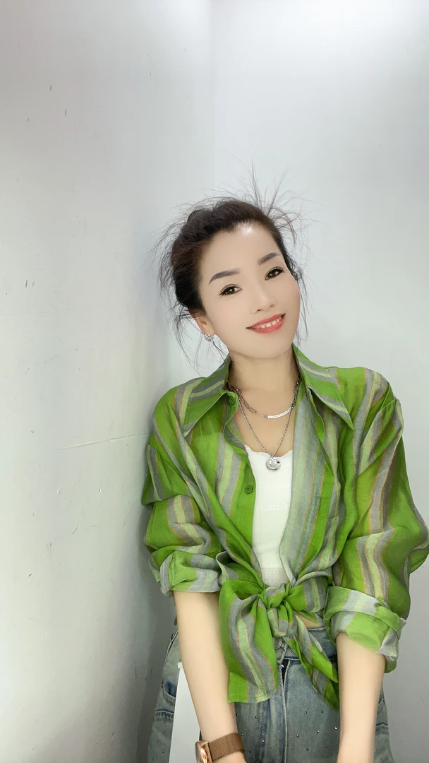 贝雪儿  新款时尚洋气百搭防晒衬衫#9915