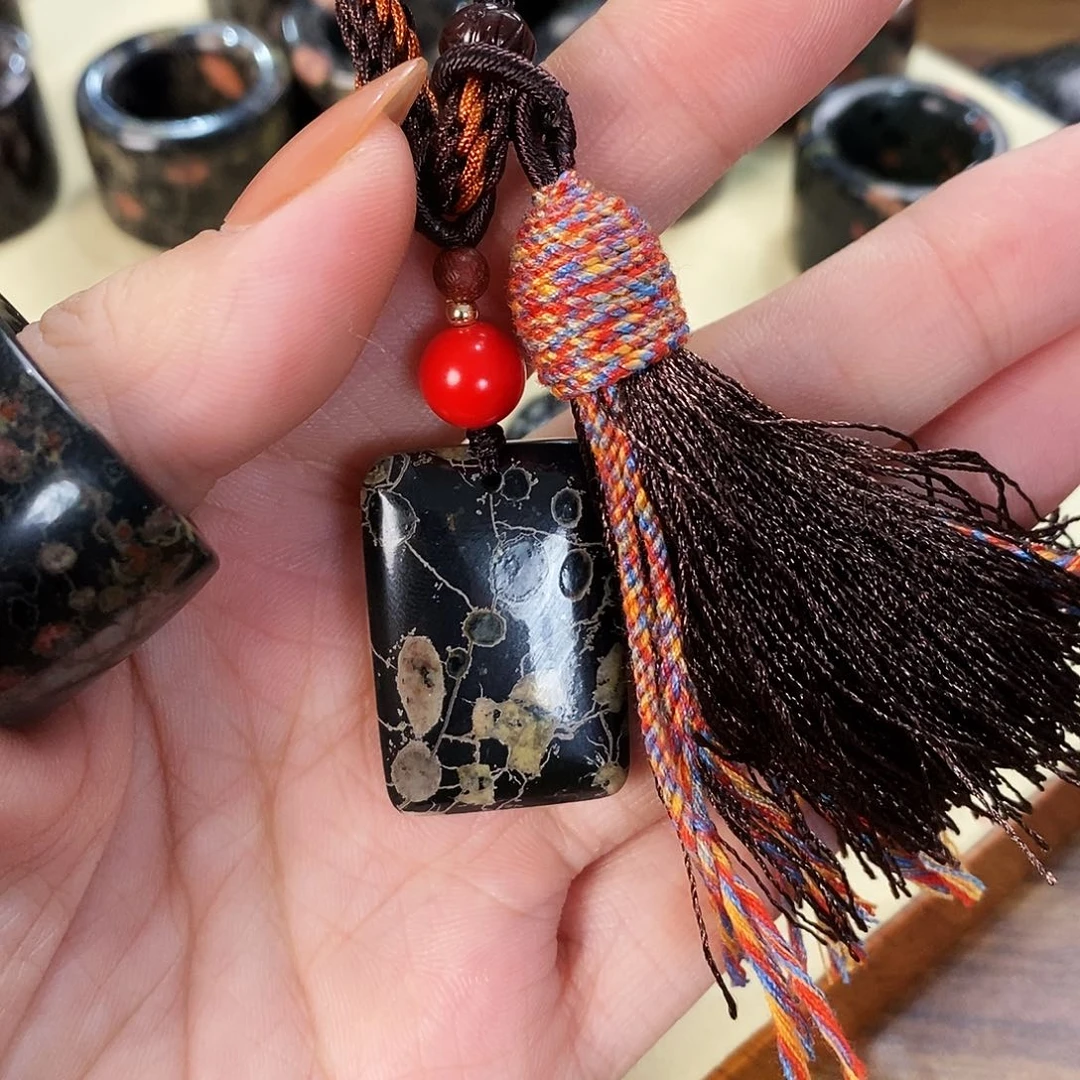 奢上奢精品梅花玉