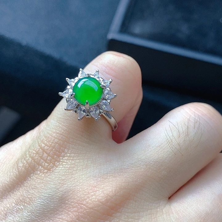 颈饰银S925镶嵌翡翠