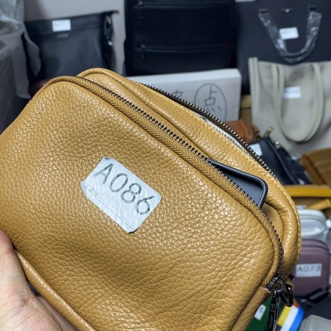 头层牛皮无肩带的