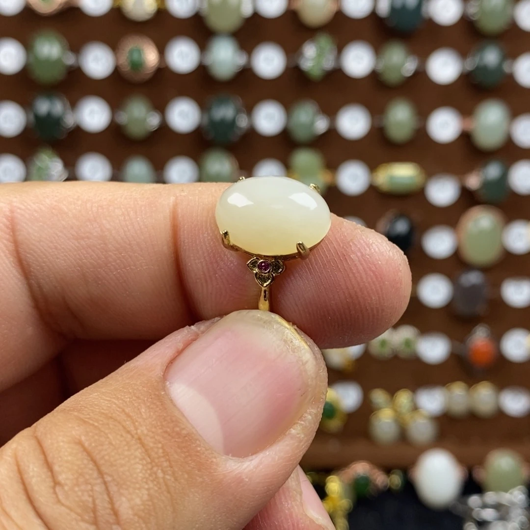 和田玉（白玉）戒指合金