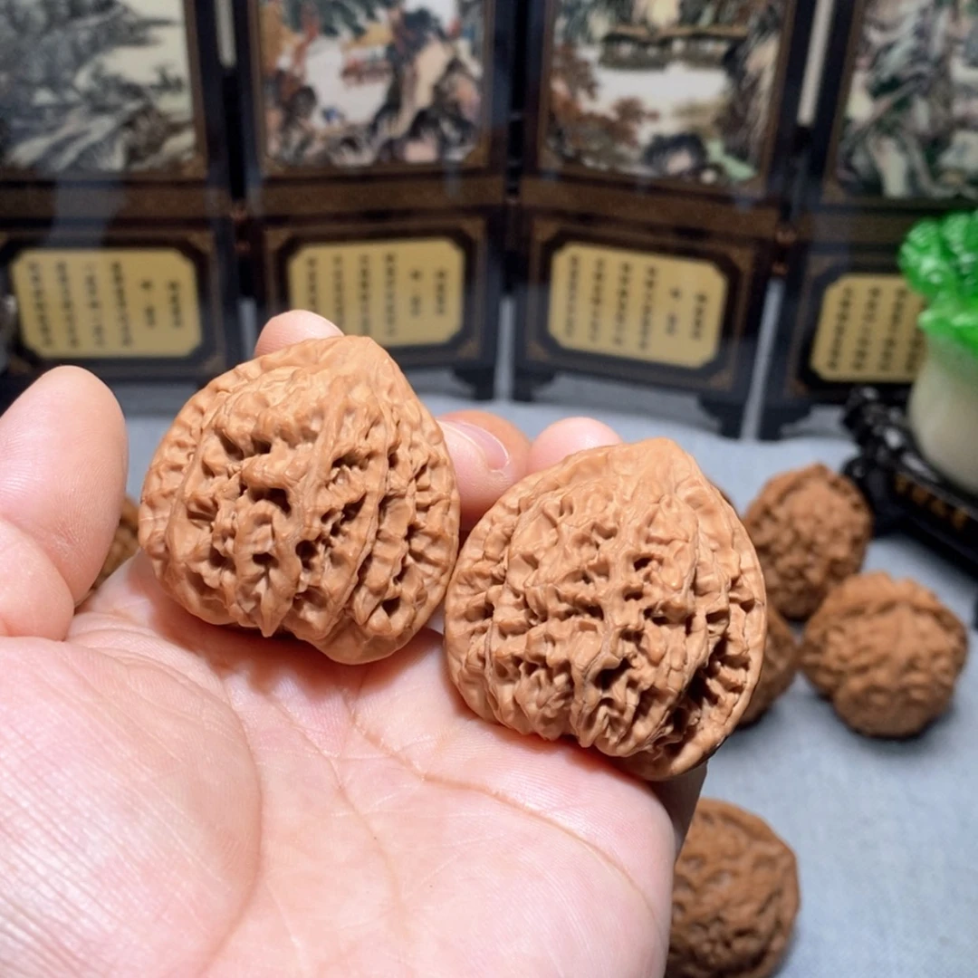 【闪购商品】文玩核桃吊坠龙脊