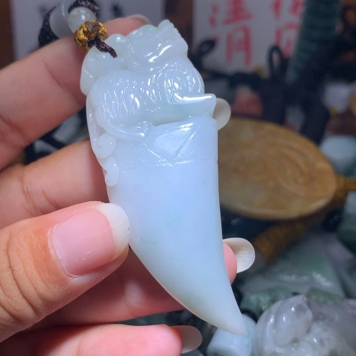 翡翠未镶嵌颈饰保真天然A货翡翠