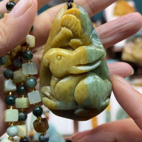 岫玉挂件未镶嵌挂件