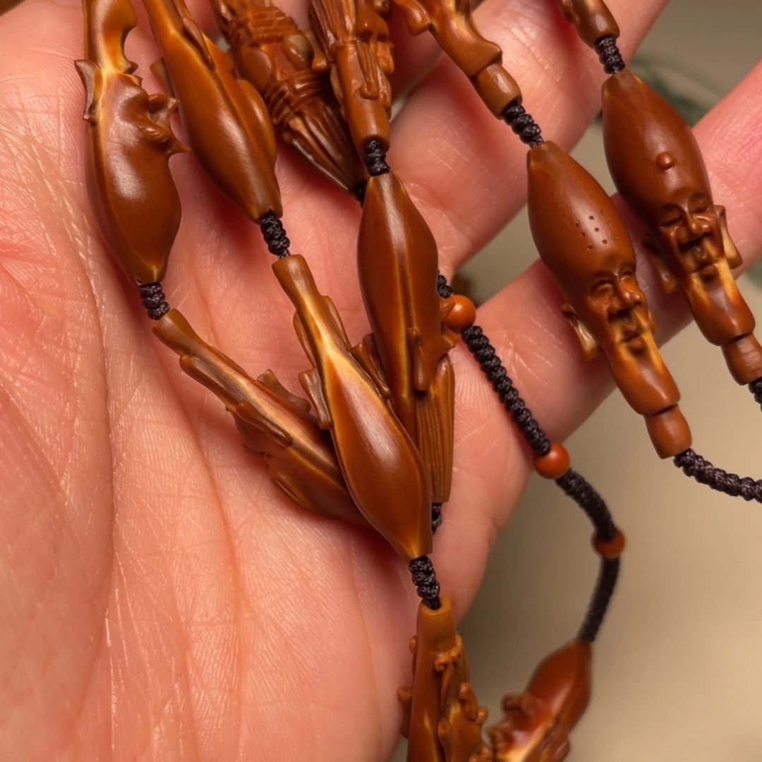 七***爷橄榄石及橄榄岩中所