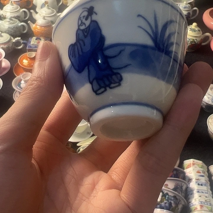 瓷片今天爱吃大米饭