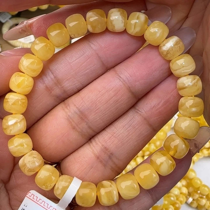 手串蜜蜡未镶嵌金白妖花老型手串