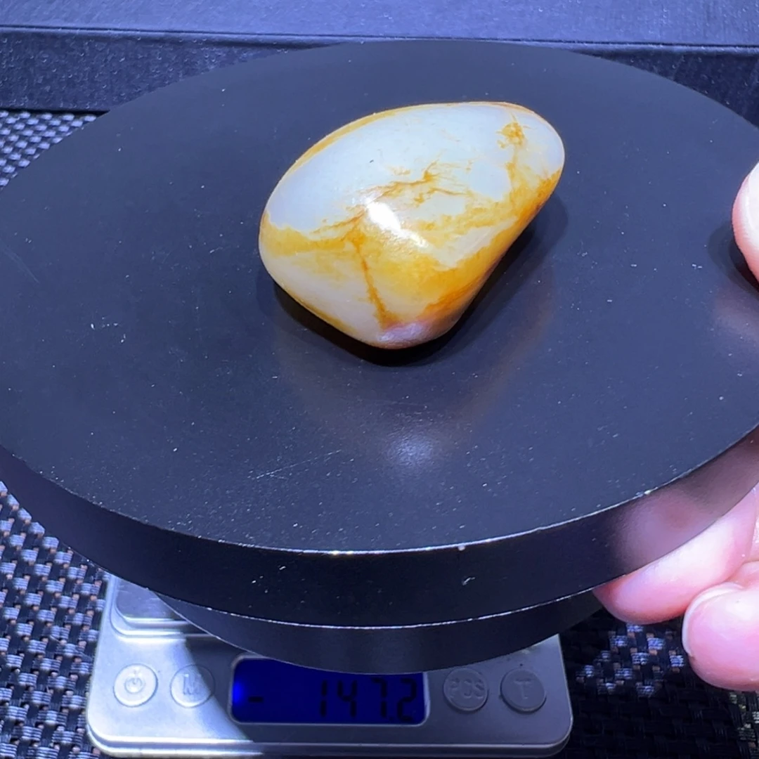 吊坠(不含链)未镶嵌和田玉（子料）56