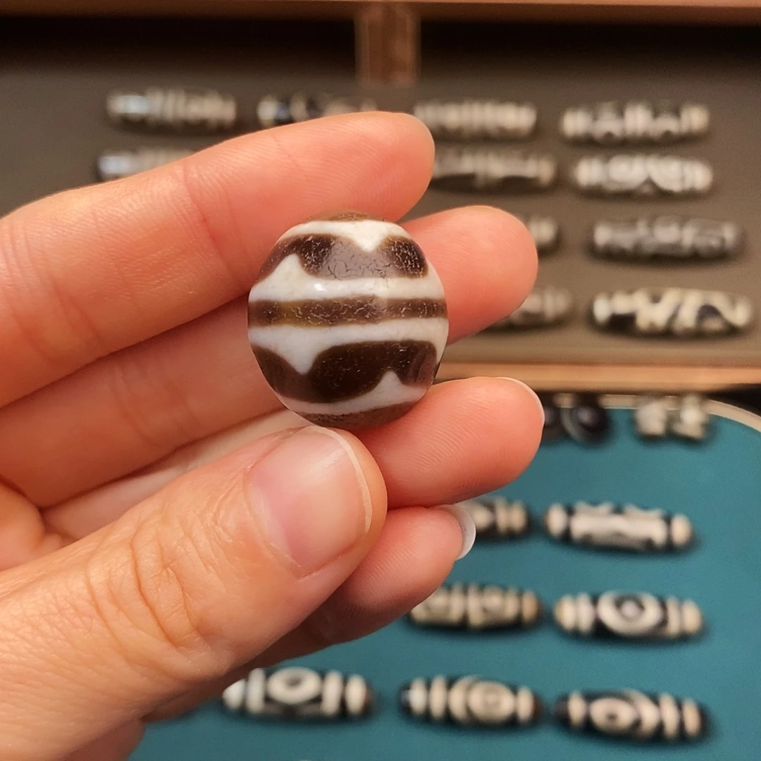 玛瑙/玉髓合金颈饰