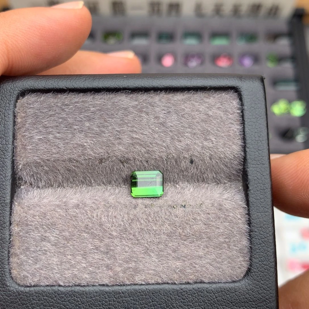 碧玺珠宝半成品未镶嵌1.11克拉全净无暇