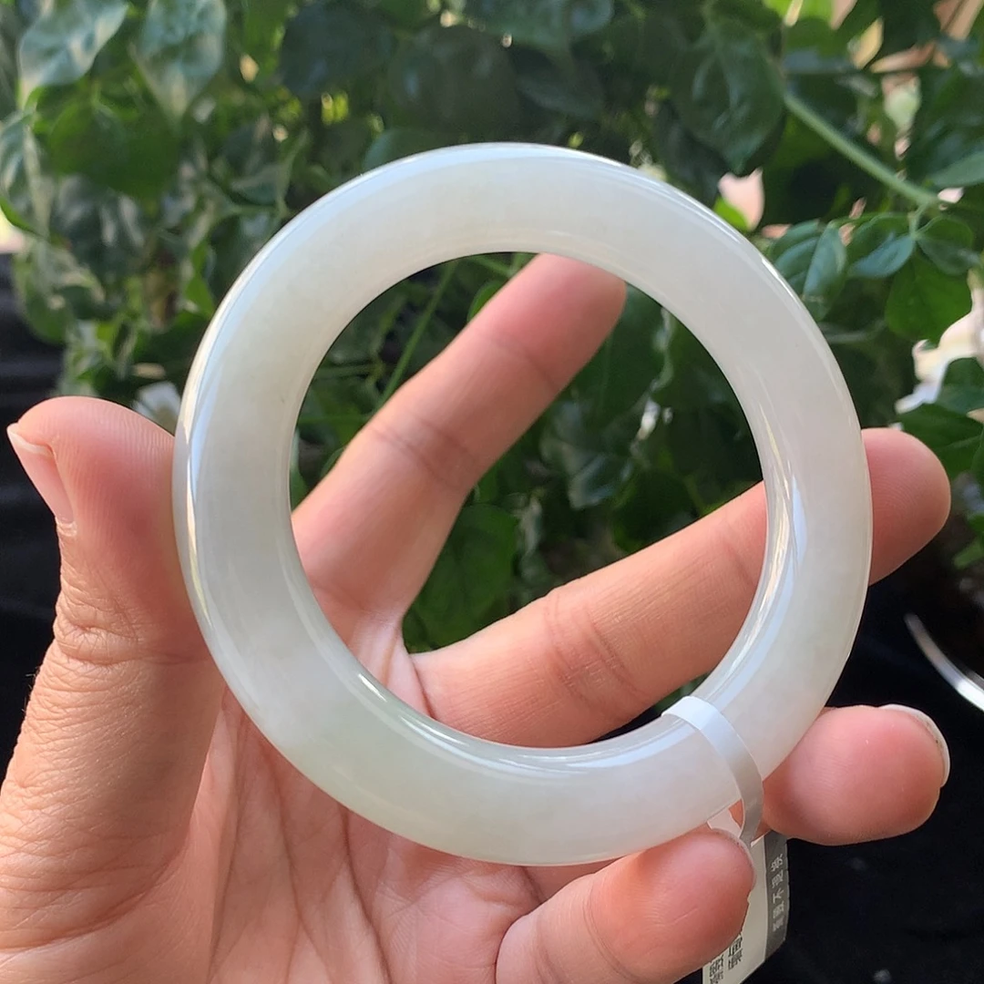 翡翠未镶嵌手镯9号