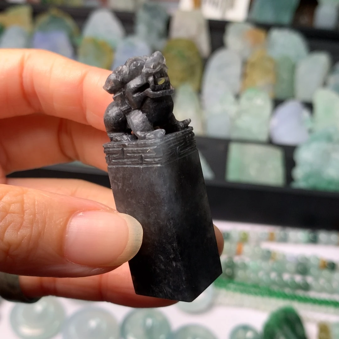 未镶嵌定制翡翠翡翠