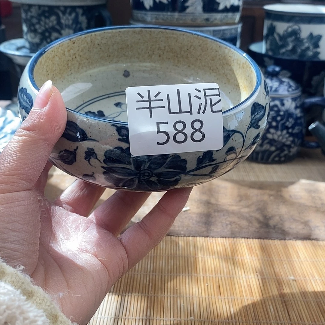 手工手绘青花陶瓷