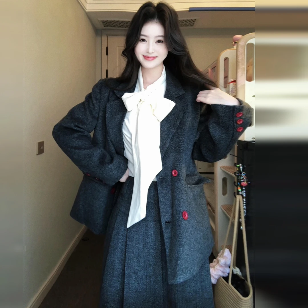 韩系减龄学院风灰色西装外套半裙套装女2025秋冬穿搭巨好看连衣裙