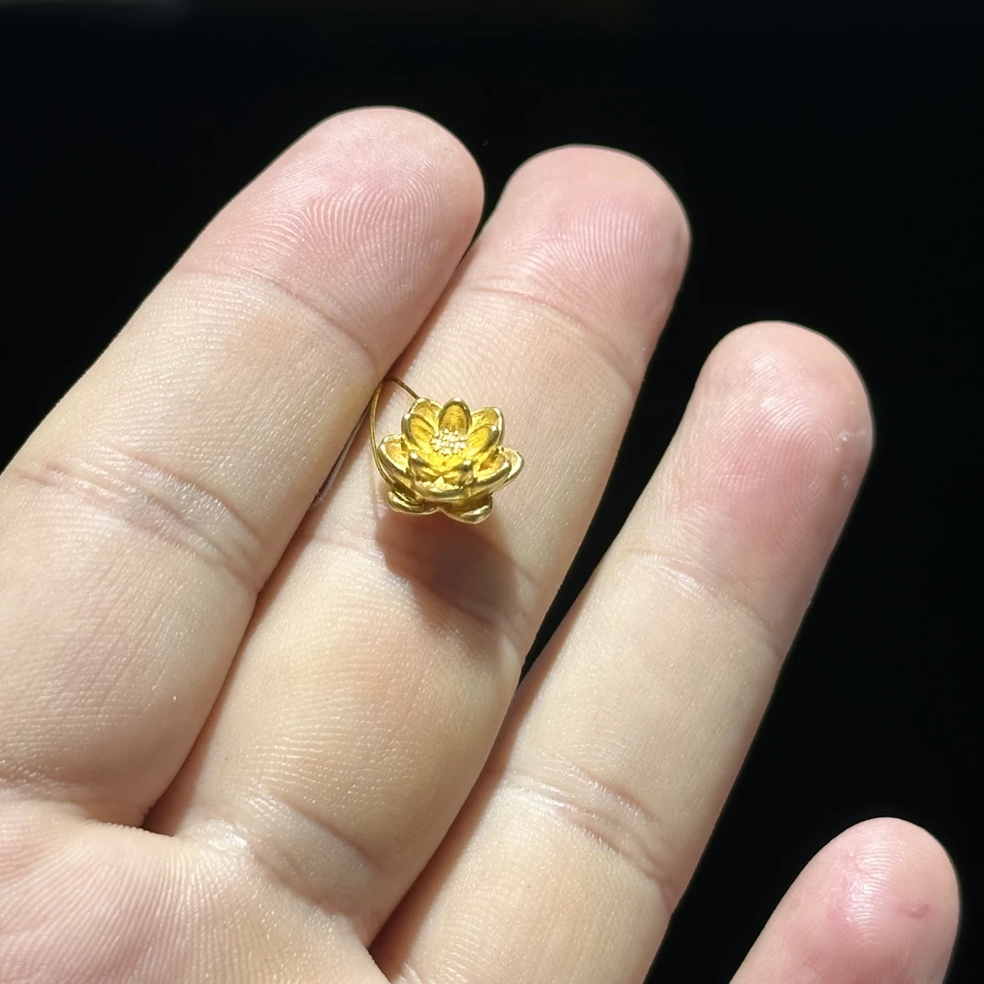 足金999 精品 莲花通孔 0.503