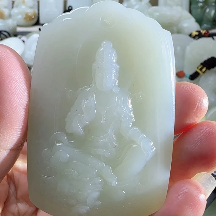 和田玉（糖玉）未镶嵌颈饰