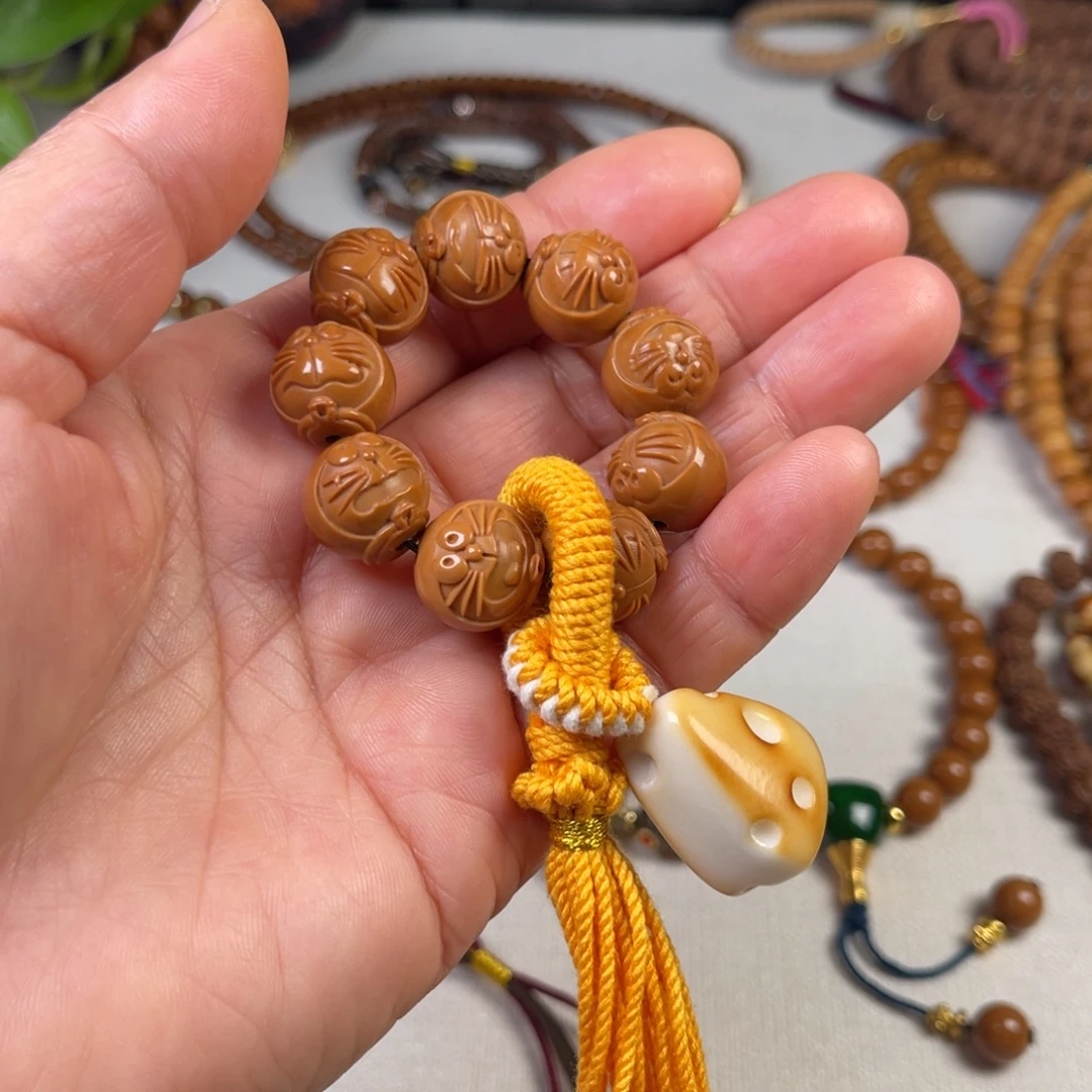 猴头核桃吊坠23456677778888889