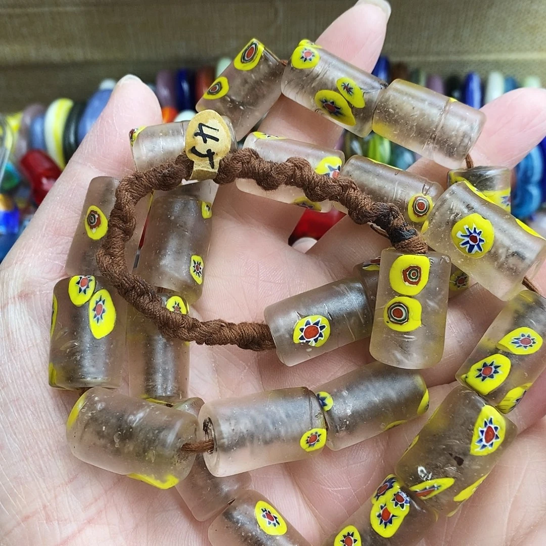 琉璃颈饰尼泊尔千花管014