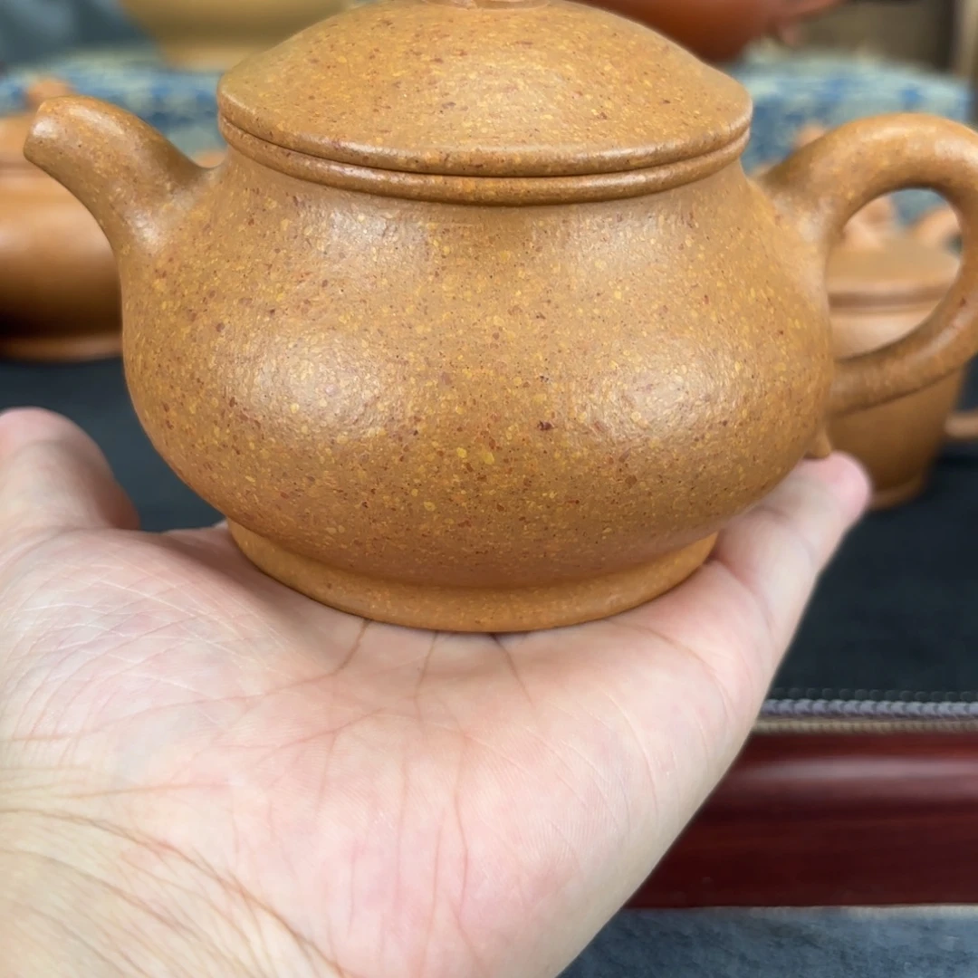 紫砂茶壶梨皮黄段潘壶230