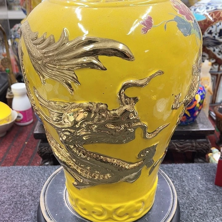 赏***梅瓷片摆件工艺品有限公司