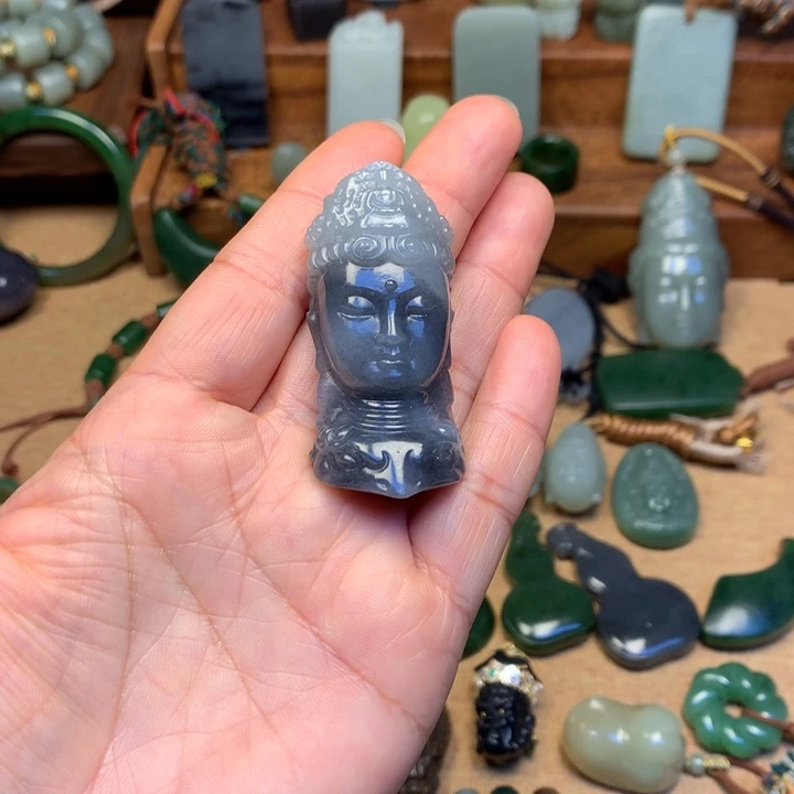 折***腾和田玉未镶嵌颈饰