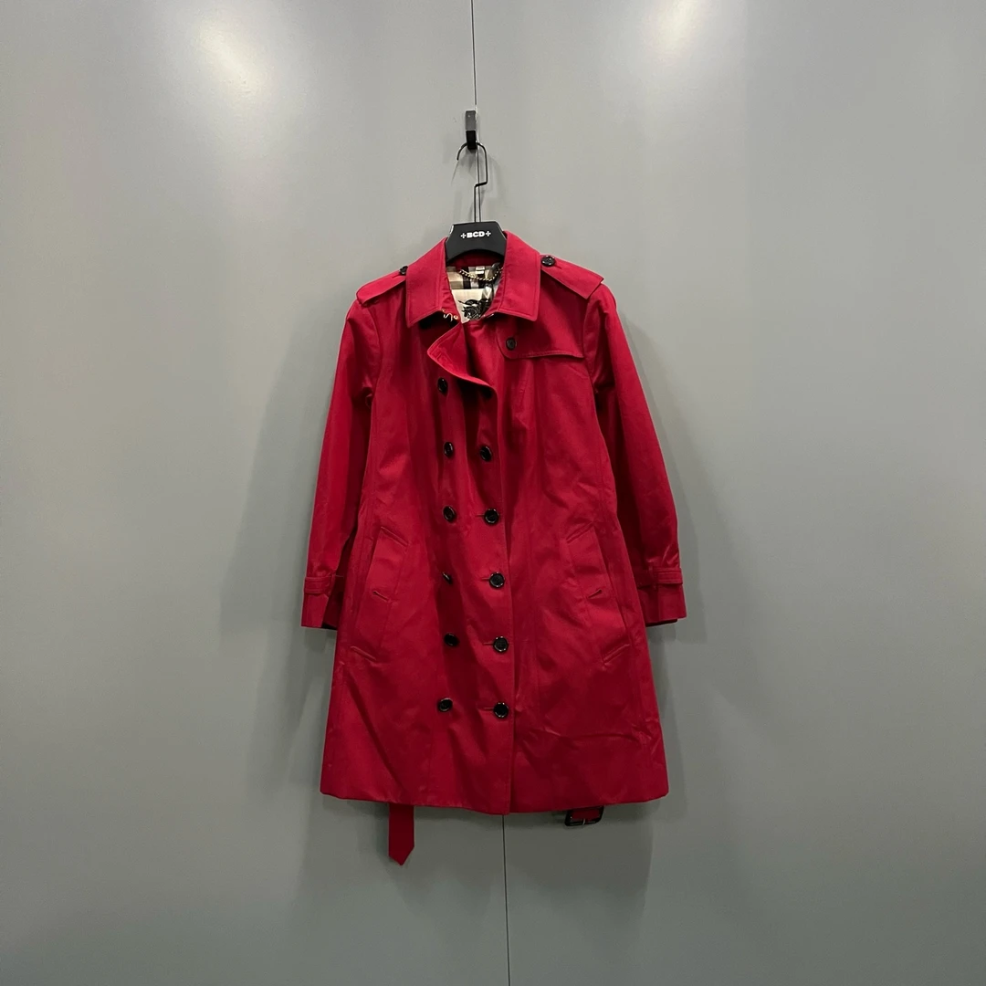 99新 BURBERRY/博柏利 tt18 红色双排扣风衣外套 46码/103436