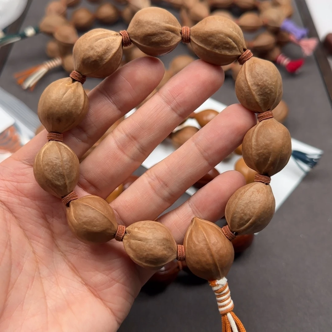 手串橄榄核1.9✖️2.5短圆