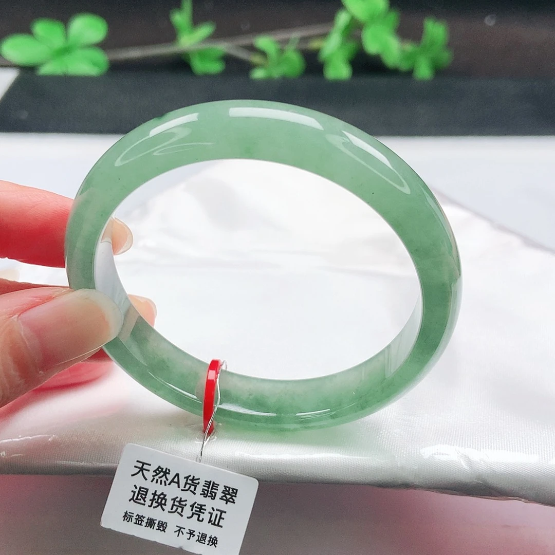 未镶嵌手镯翡翠54圈