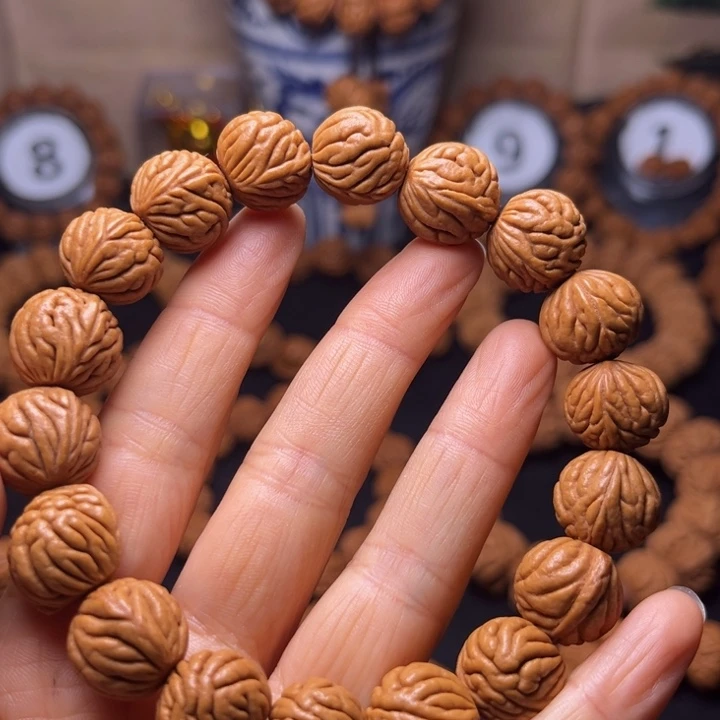 Z***Z桃核吊坠秦岭桃核手串