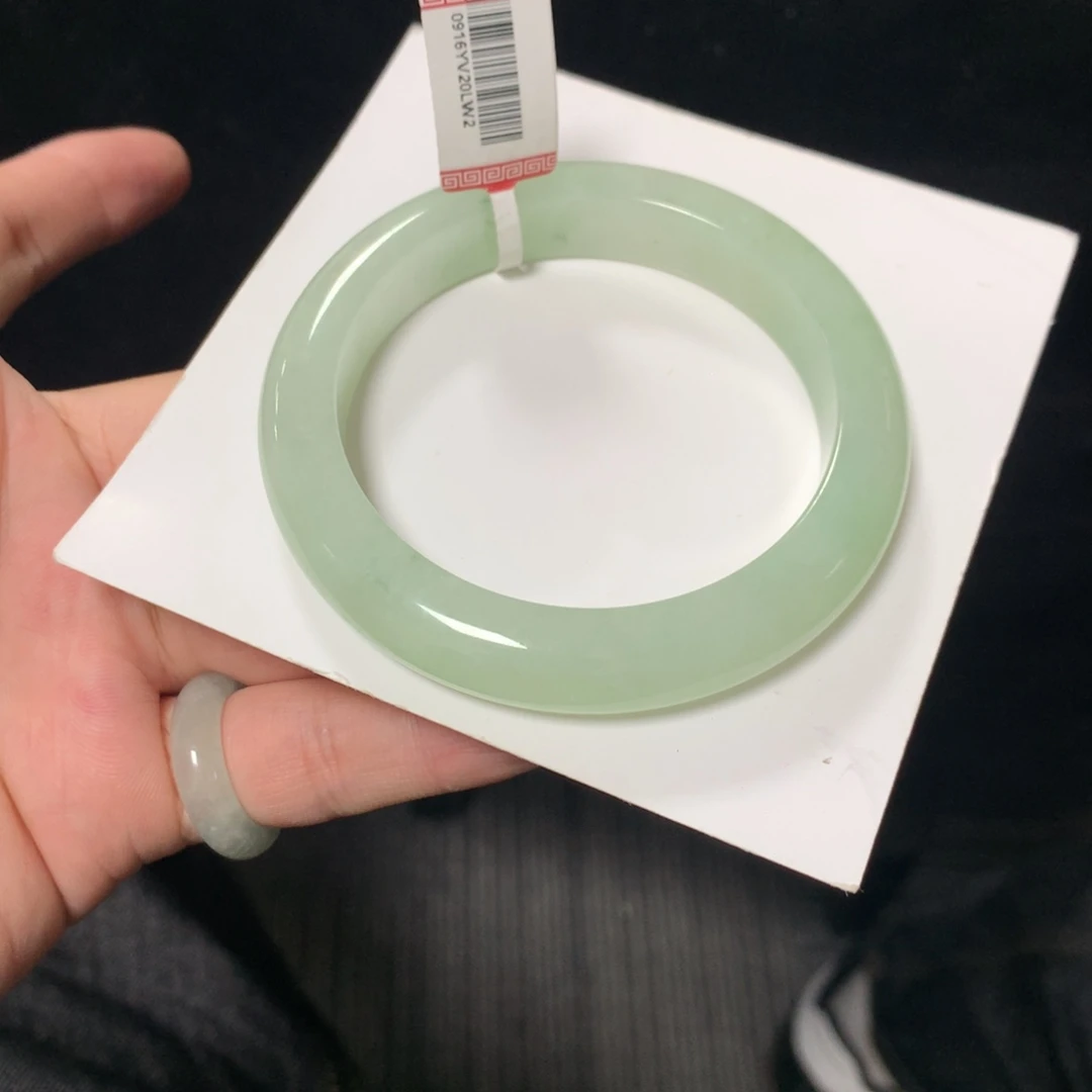 翡翠未镶嵌手镯19号57