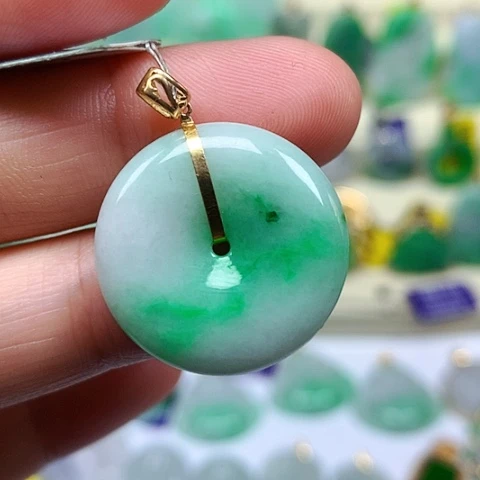 翡翠18K金镶嵌吊坠(不含链)