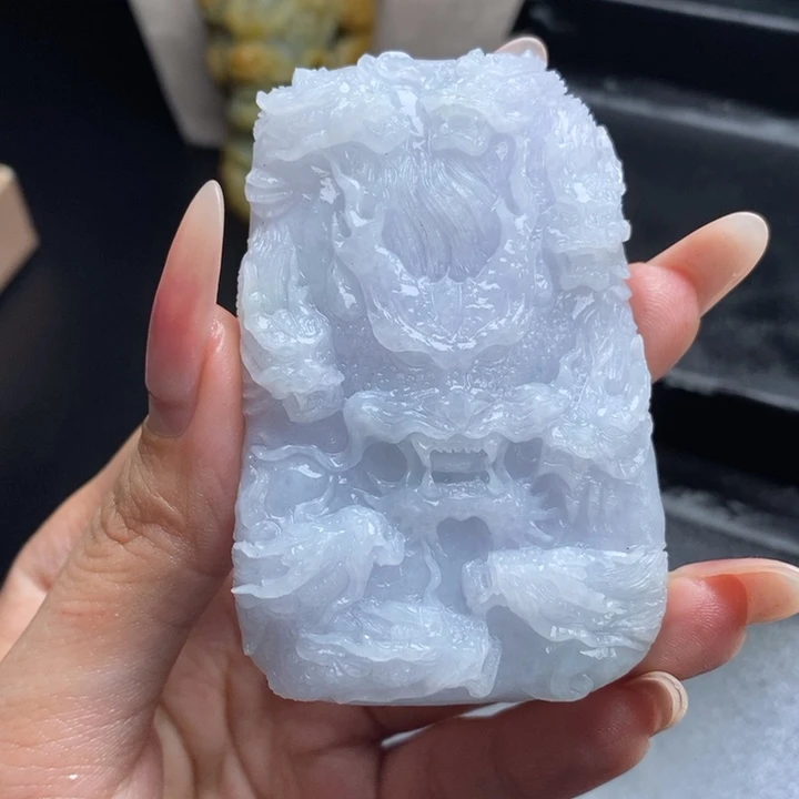 定制翡翠未镶嵌九龙