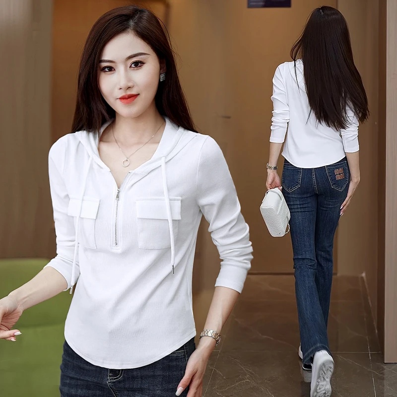 休闲风短款连帽卫衣女2025秋季新款韩版口袋时尚运动长袖打底上衣