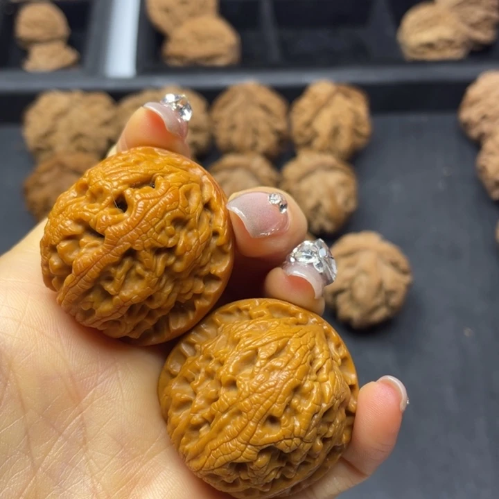 文玩核桃吊坠突突突突突突突突