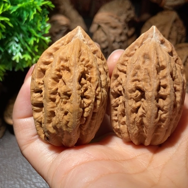 把件文玩核桃东北楸子小雪237