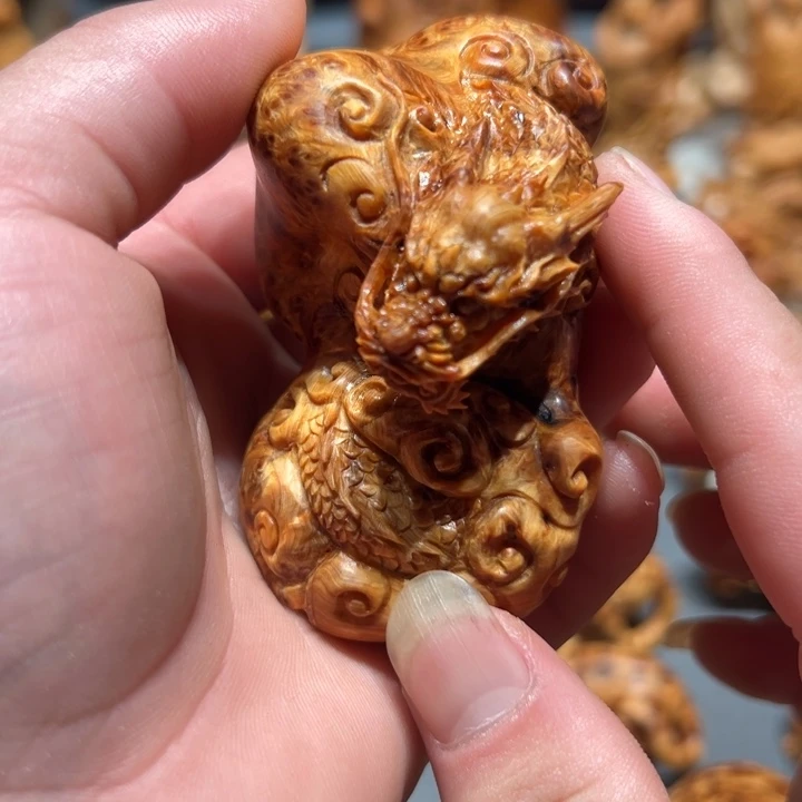 柏木（崖柏）点点关注