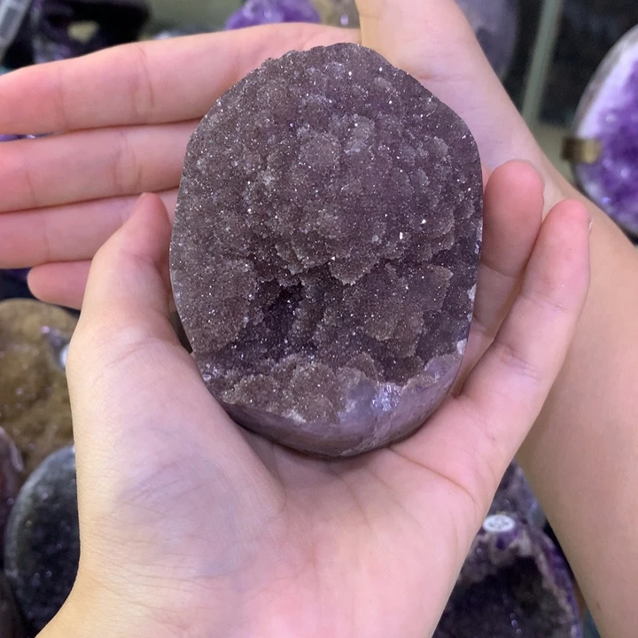 未镶嵌水晶大型摆件（非配饰）