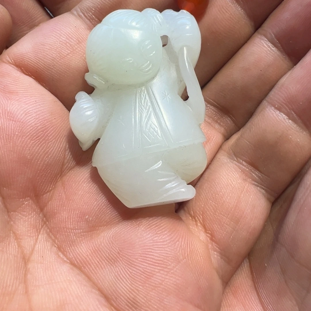 和田玉（糖玉）未镶嵌颈饰