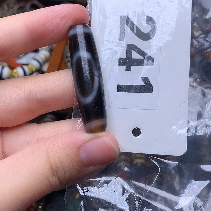 玛瑙/玉髓未镶嵌发一个