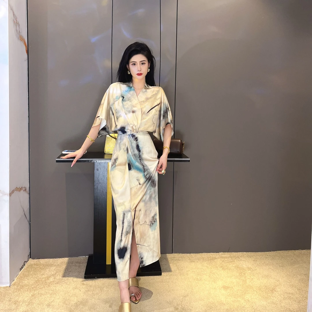 【天姐家】现货连显瘦女装连衣裙开叉连衣裙开叉连衣裙STTSX40224