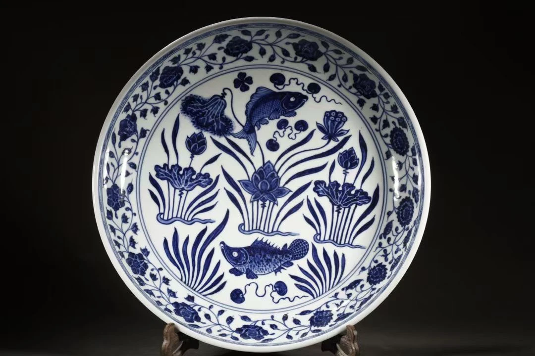 青花鱼盘手工陶瓷