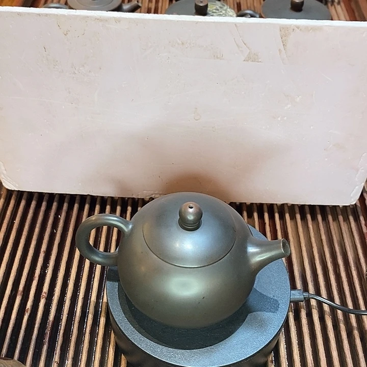 紫砂茶壶林*250cc14孔坭兴陶