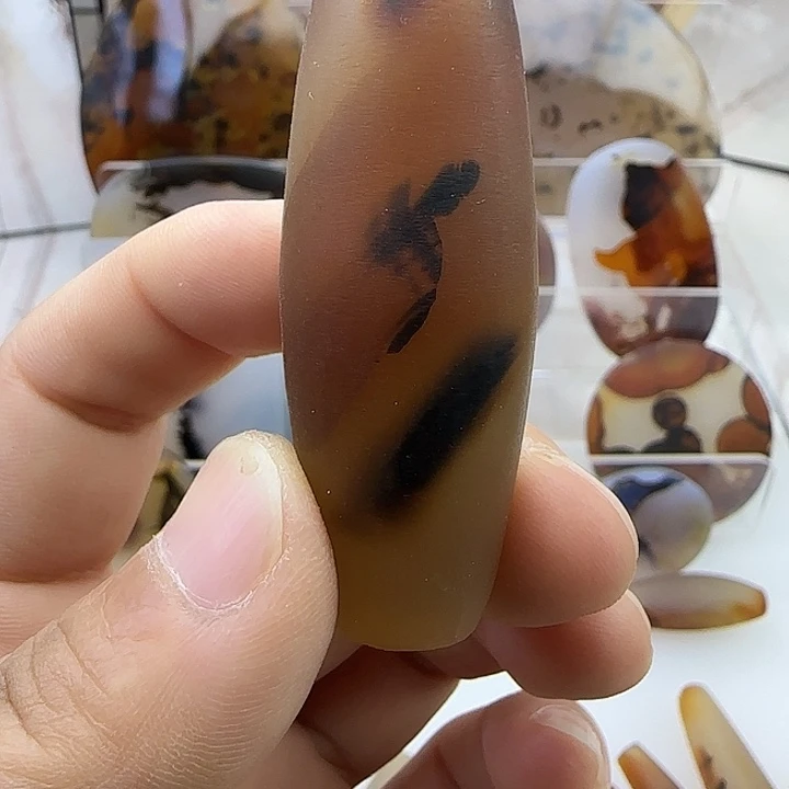 未镶嵌颈饰玛瑙/玉髓